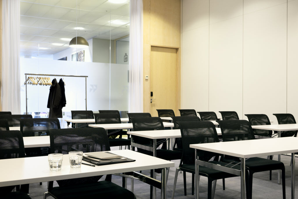 Copyright: Interior photographs of Scandic Hotels Scandic Victoria Tower, meeting room